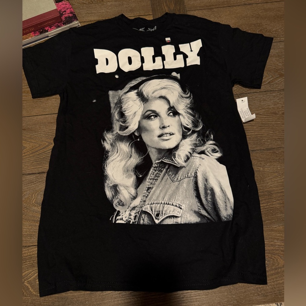 Dollcake Black Graphic Tee